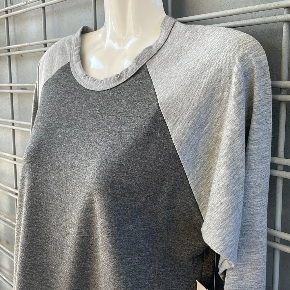 LulaRoe Colorblocked Randy Top-#R-12 - Picture 2 of 12